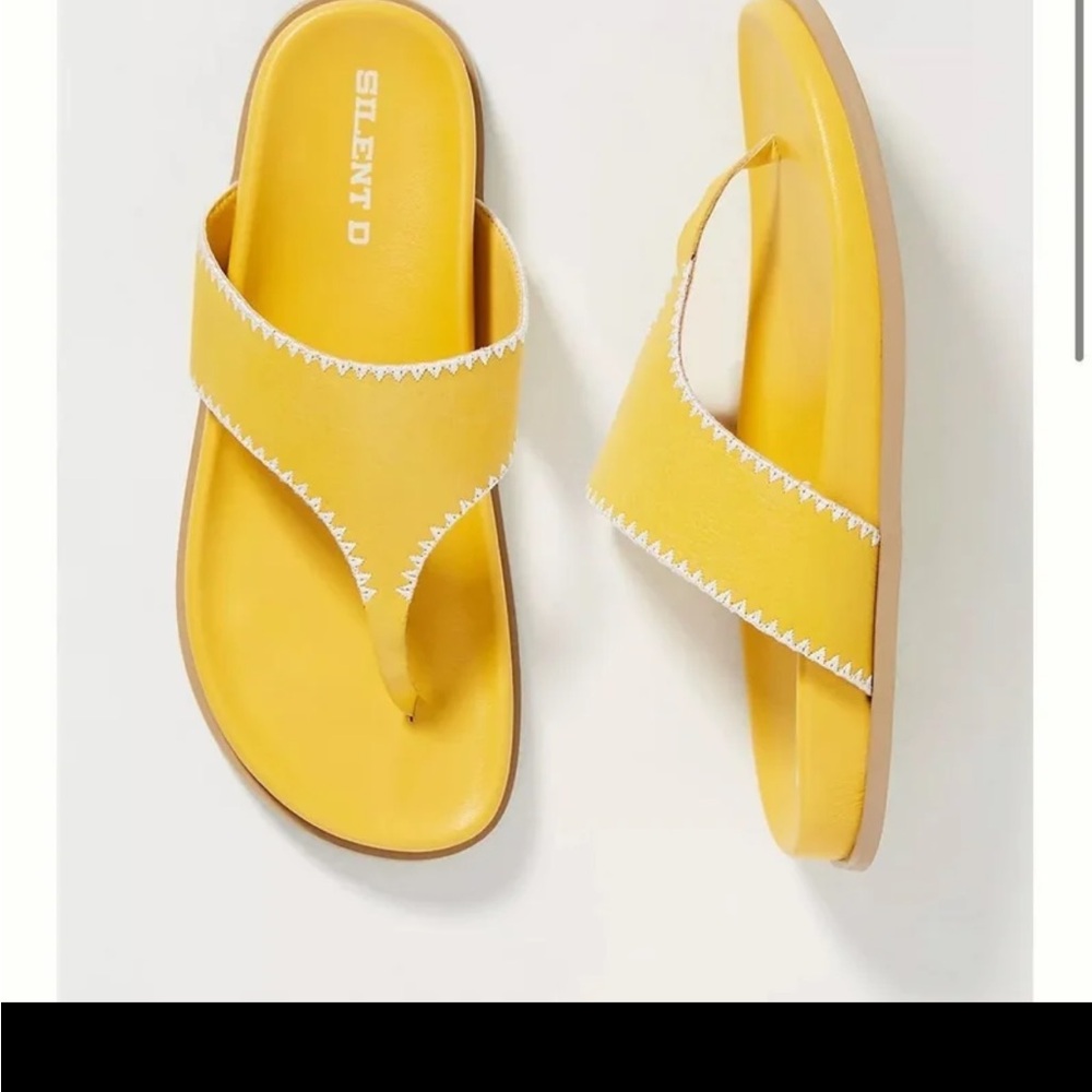 Silent -D Leather Sandals